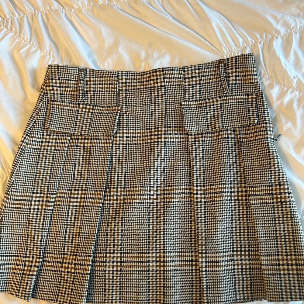 Zara Black and White Mini A-Line Skirt